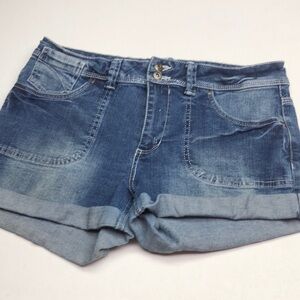 Classic Blue Jean Shorts with Rolled Hems